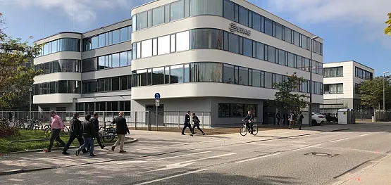 Bürogebäude in der Max Diamand Strasse 7